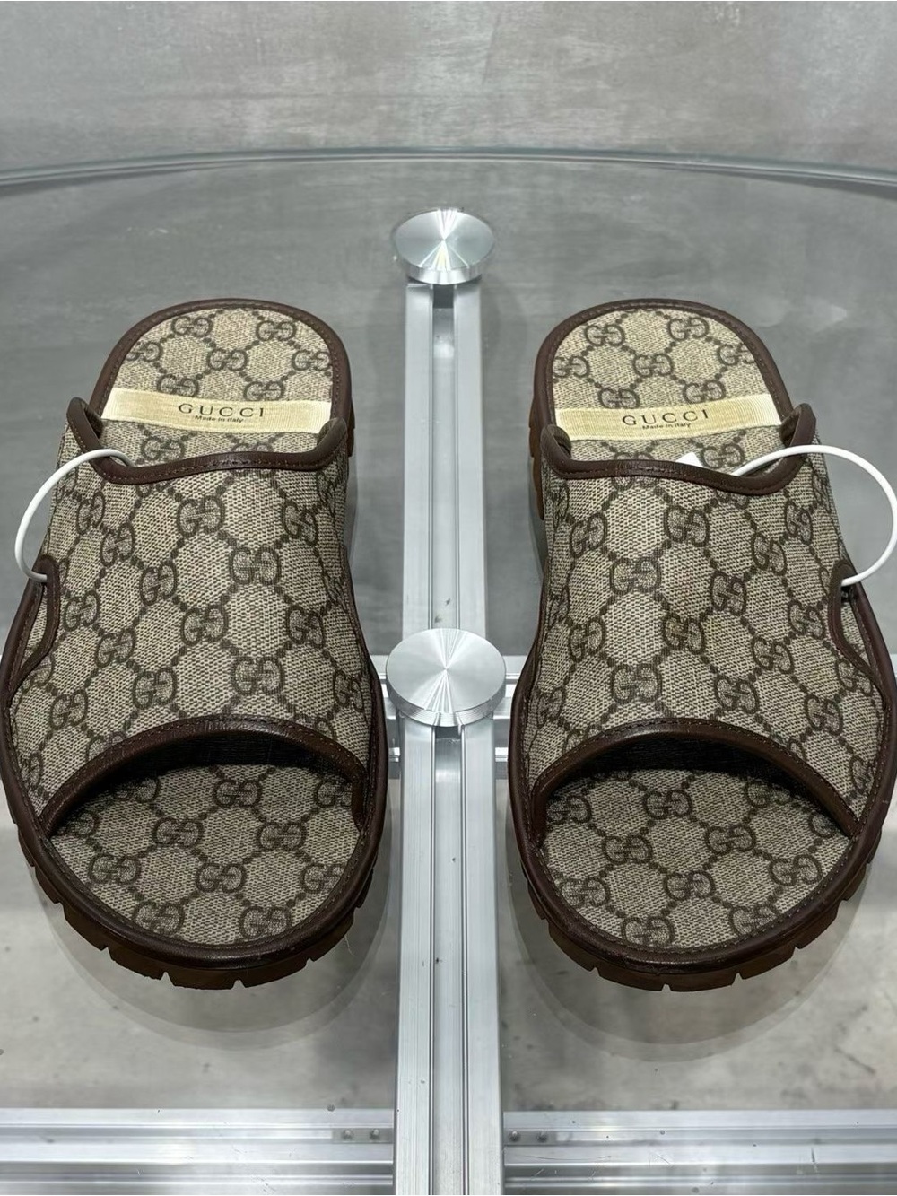 🚩steal Gucci Beige Brown GG Canvas Slide Sandals -